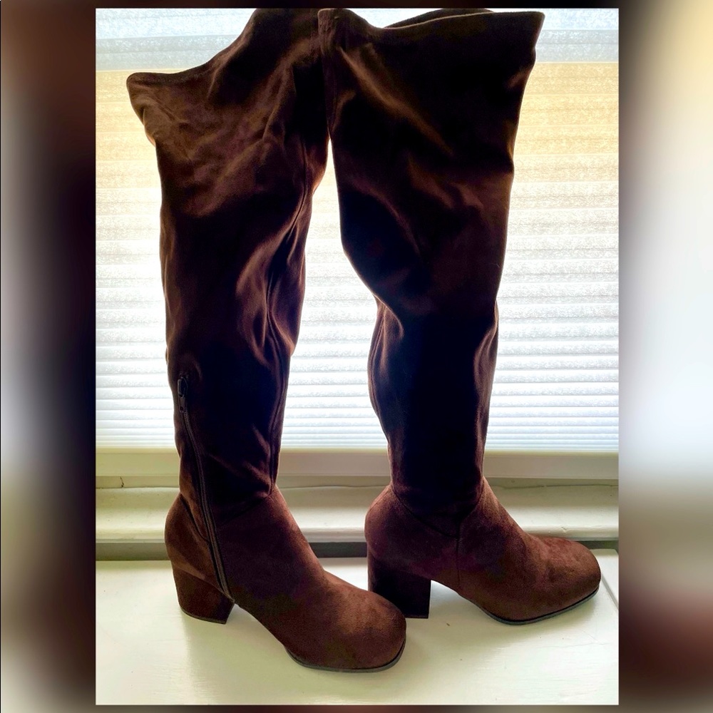 Christian Siriano Brown Knee High Heeled Boots